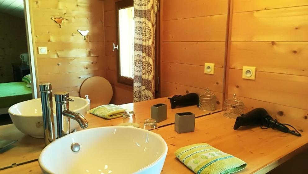 Chambre D'Hotes Neptune Wood Arzens ภายนอก รูปภาพ